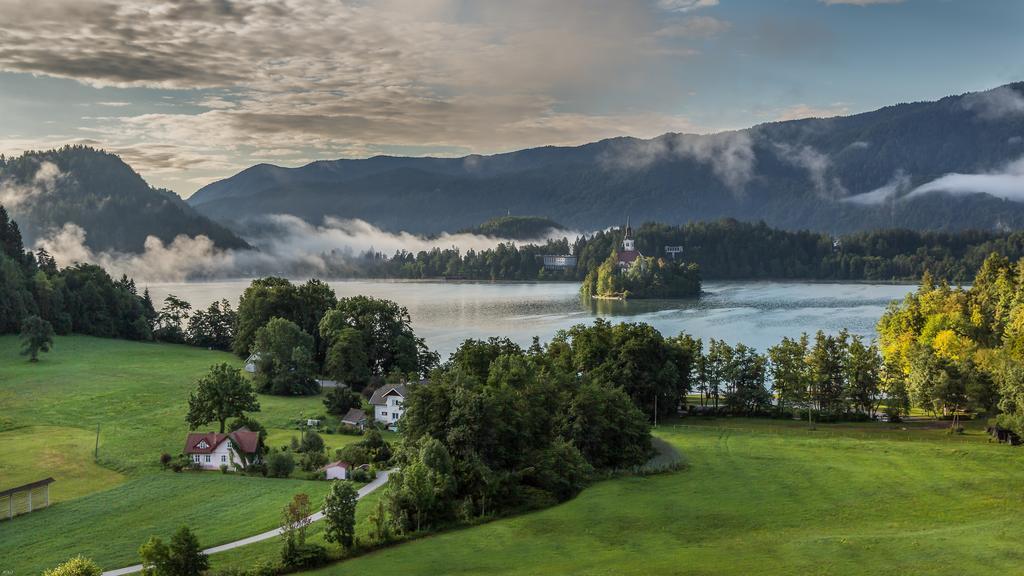 Lake House Sebanc Блед Екстериор снимка